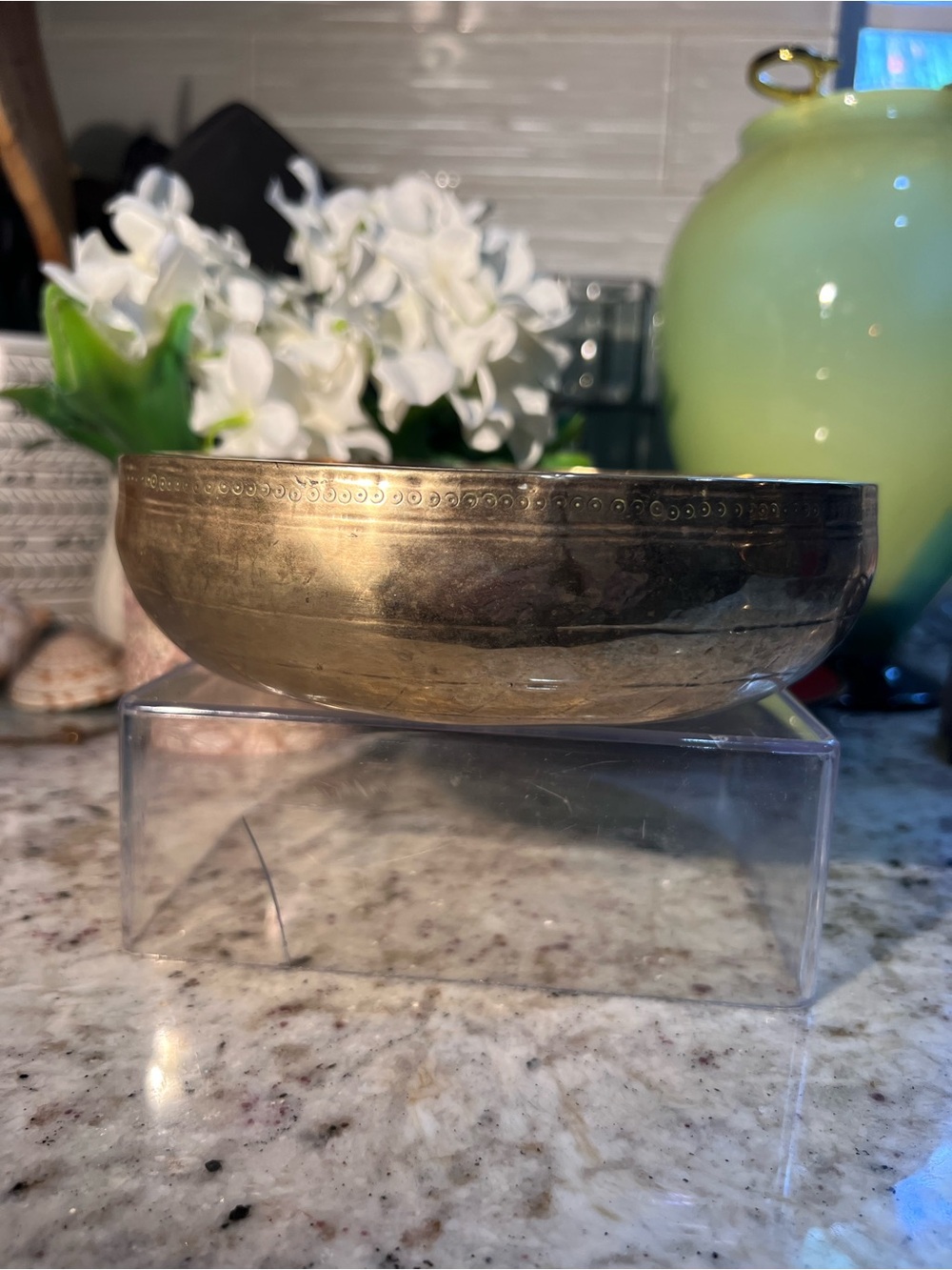 Beautiful Sound Antique Gold-Tone Decorative (Singing) Brass Bowl - Picture 4 of 14